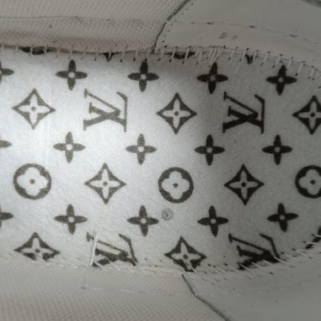 LV Trainer White - Image 7