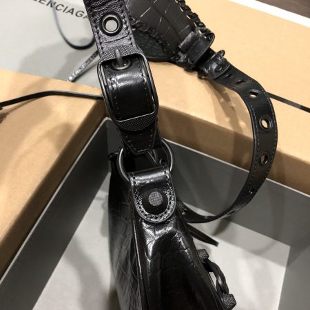 BALENCIAGA Le Cagole Small Studded Crinkled-leather Shoulder Bag - Image 7