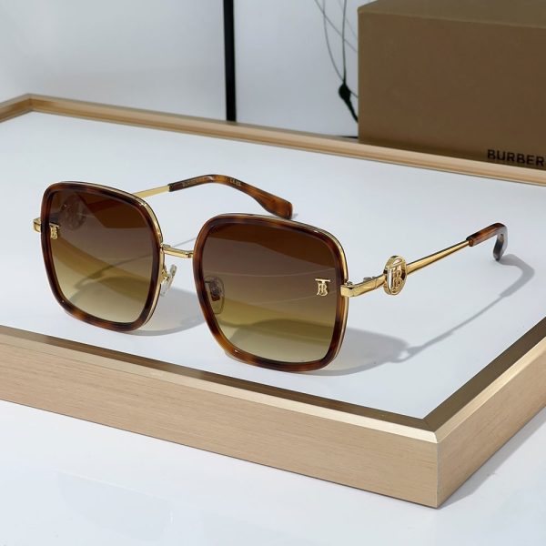 Buberry  Slim Hollowed out Logo on Mirror legs Sunglasses Top quality