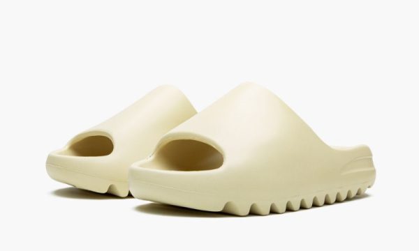 Yeezys Slide “ Bone"