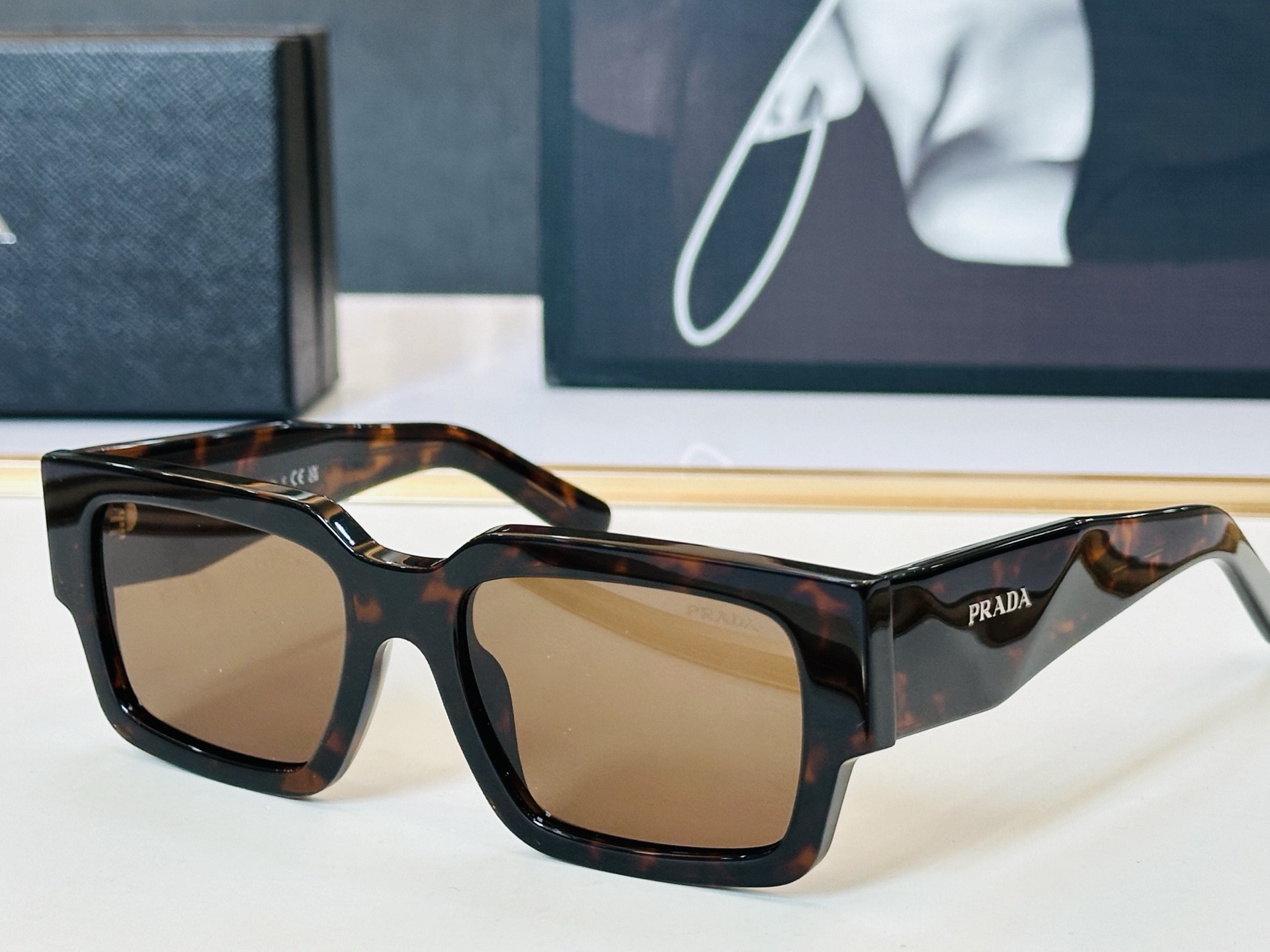 Prada Fashion Sunglasses - Image 6