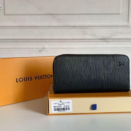 LV Zipper Wallet