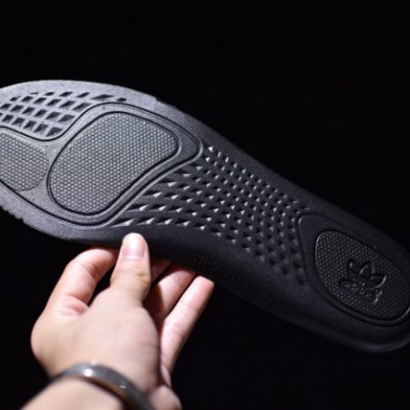 Yeezy Boost 350 V2 Black Copper BY1605 - Image 17