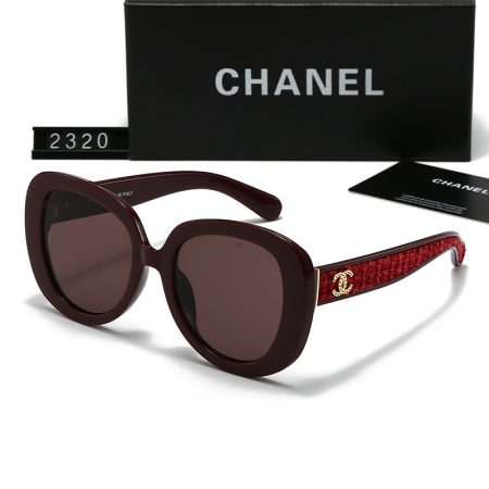 Chanel Fashionable Sunglasses - Image 3
