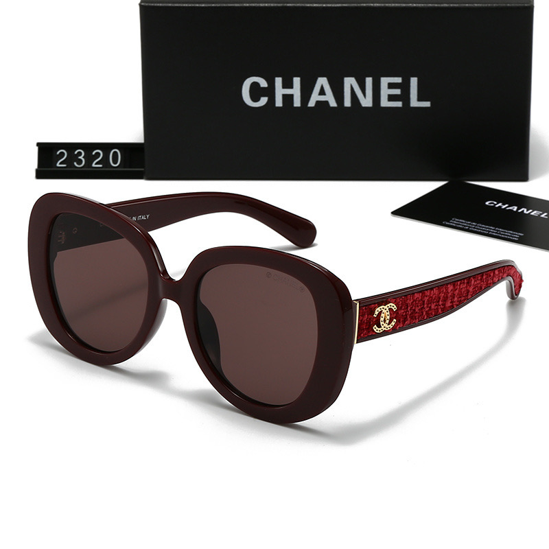 Chanel Fashionable Sunglasses - Image 3