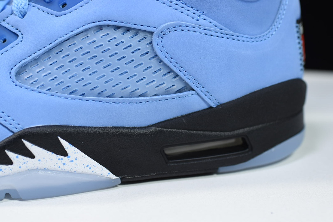 Jordan 5 Retro UNC University Blue DV1310-401 - Image 8