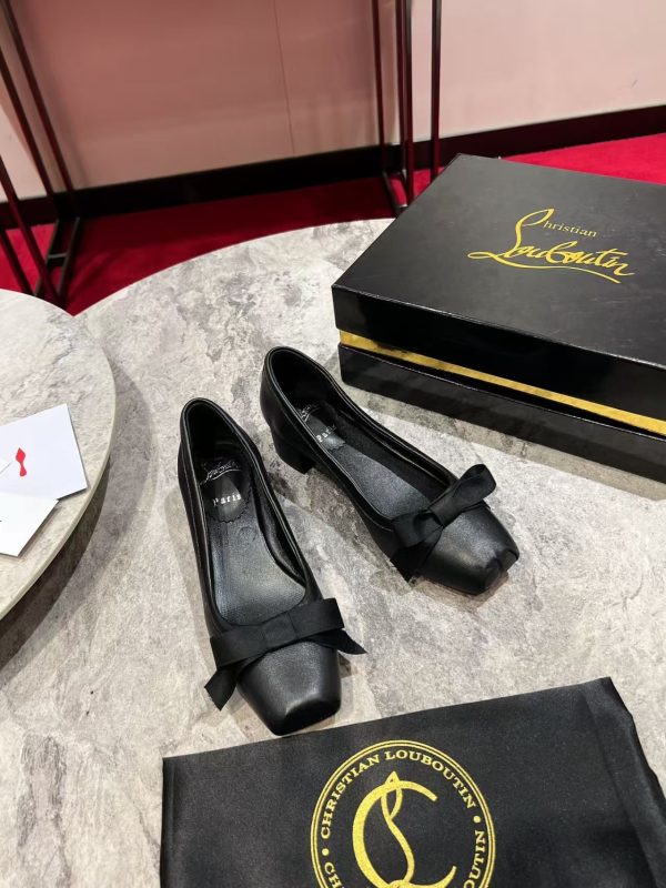 Christian Louboutin Mamaflirt 30 bow-detail leather pumps