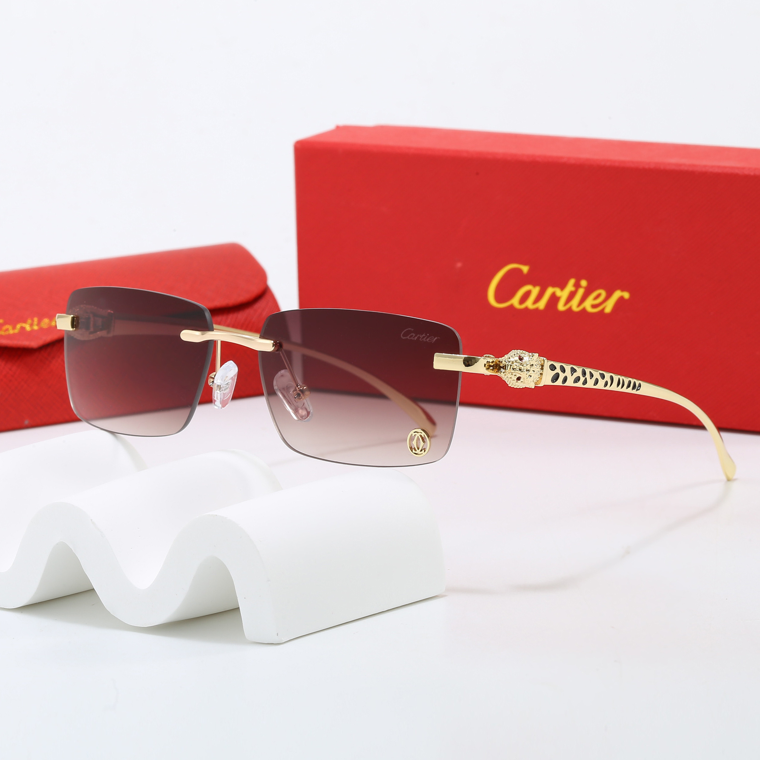 Cartier Fashionable Sunglasses - Image 9