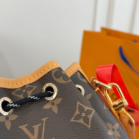 LV Bucket Bag - Image 9