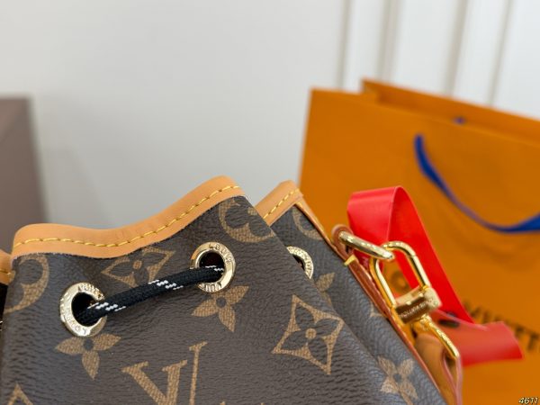 LV Bucket Bag