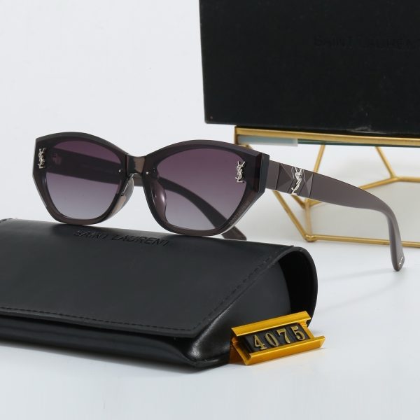 Saint Laurent Fashionable Sunglasses
