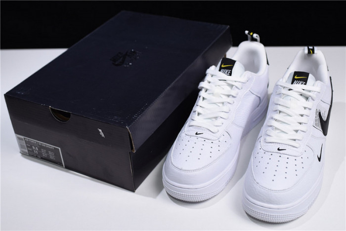 Air Force 1 Low Utility White AJ7747-100 - Image 17