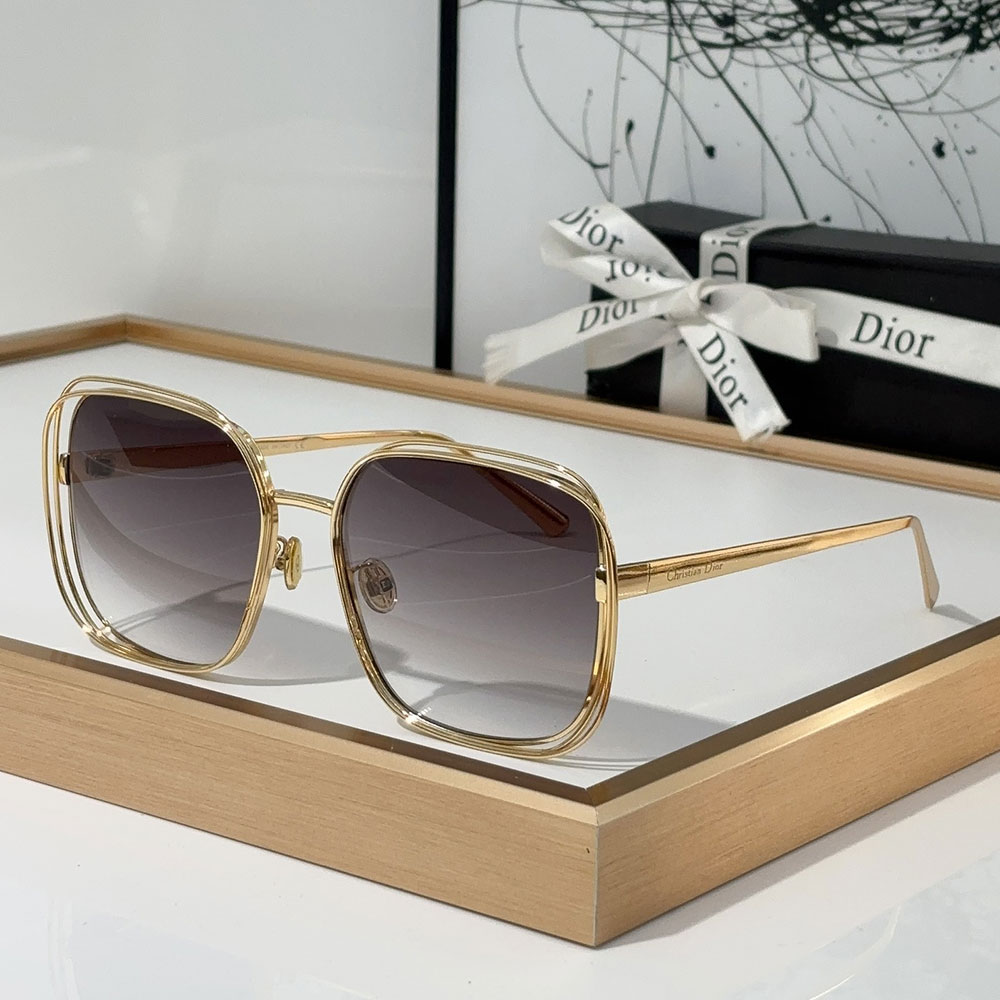 Dior Gold Metal Gold Frame Fashion sunglasses Top quality - Image 4