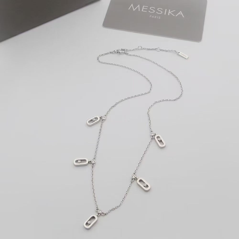 Messika Lucky Necklace - Image 2