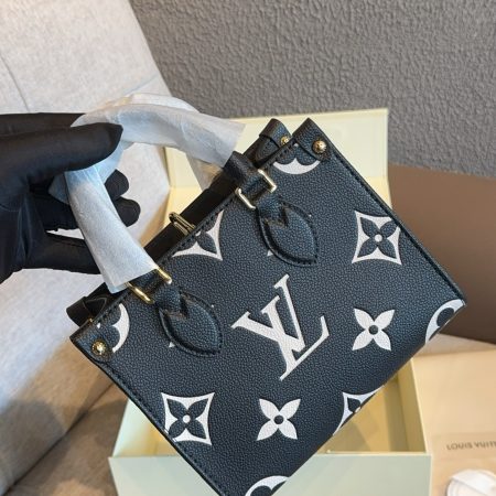 LV OnTheGo PM Bag - Image 7