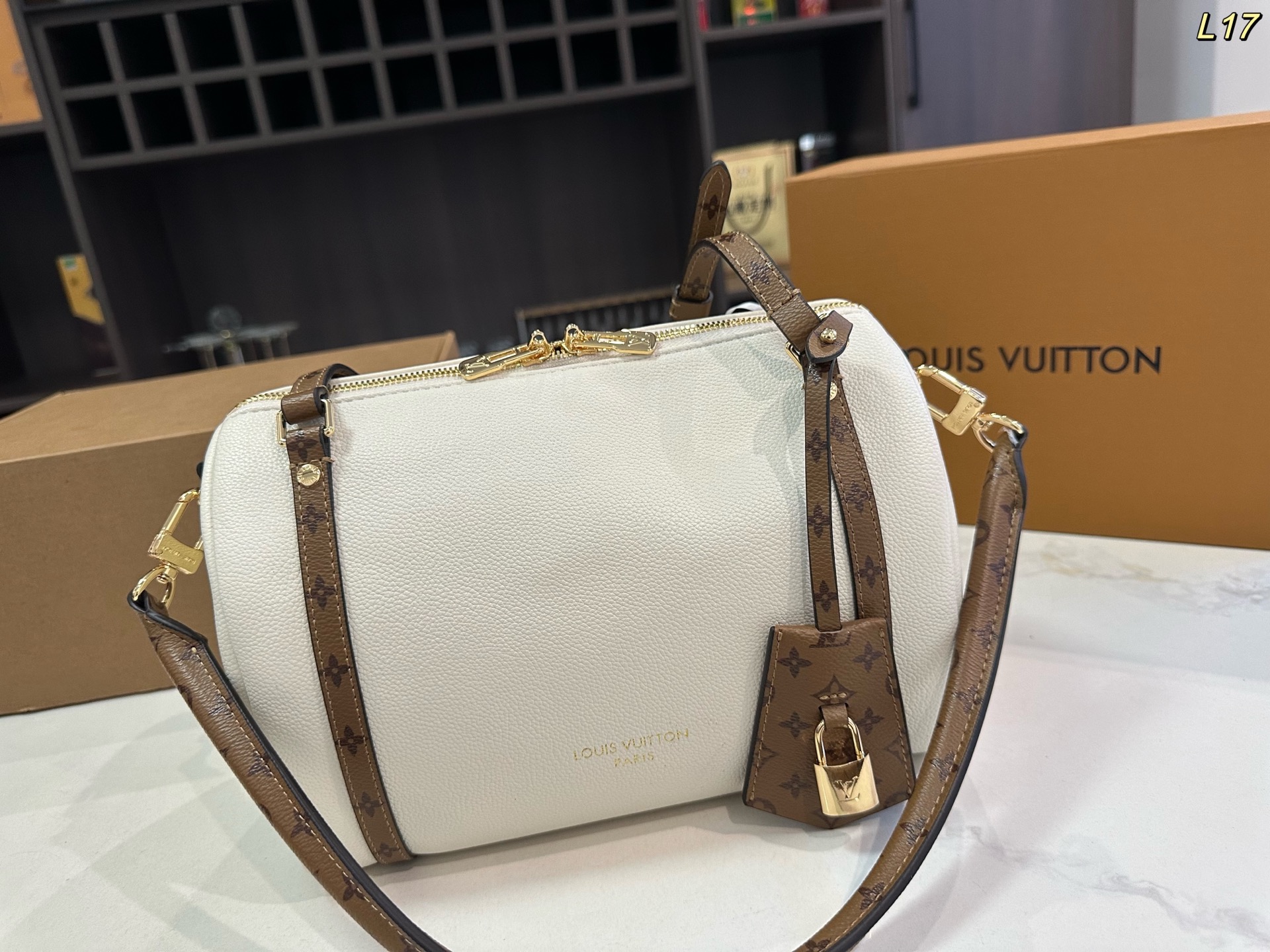 LV Keepall 25 Bag Collection - Image 6