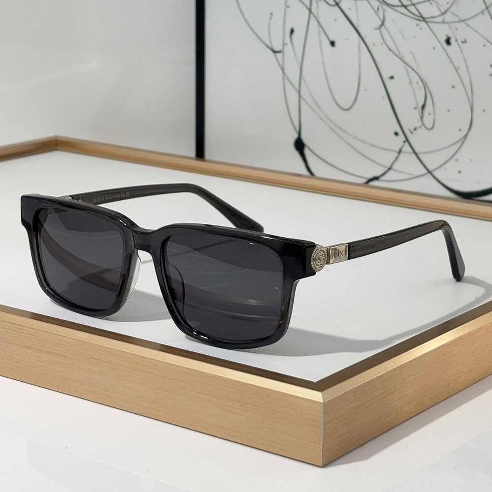 Gucci  Uv protection sunglasses Top quality - Image 5