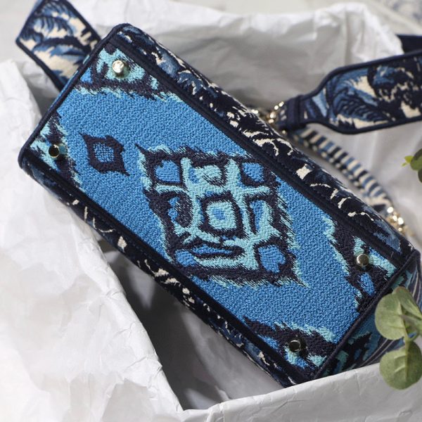 Dior The LADY D-LITE Bag Blue Dior Palms Embroidery M0565OREU_M928