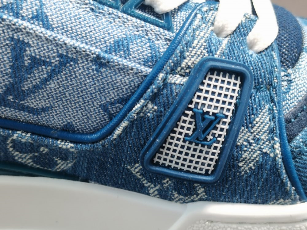 LV Trainer Blue - Image 4