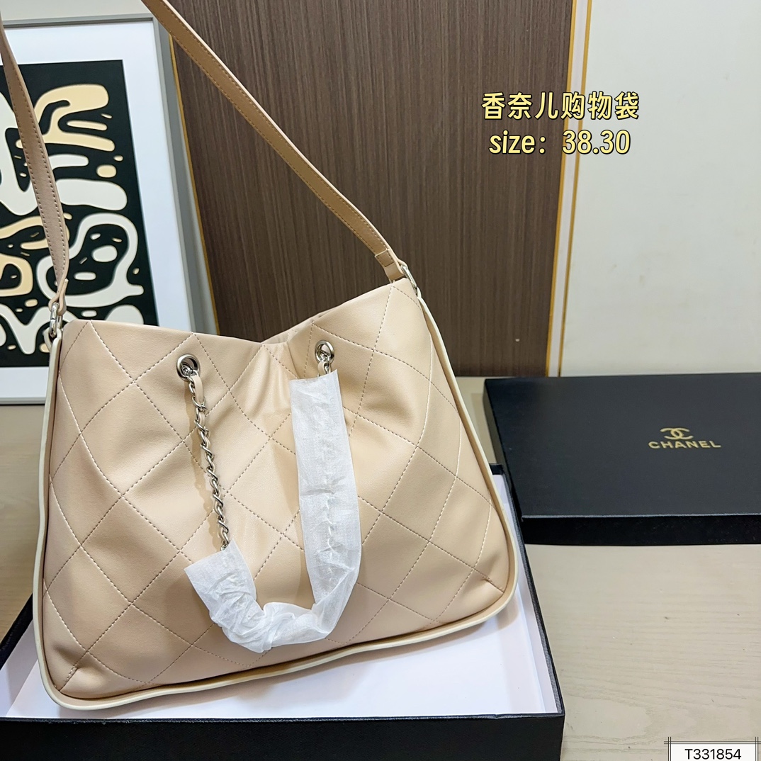 Chanel Soft Touch Tote Bag - Image 8