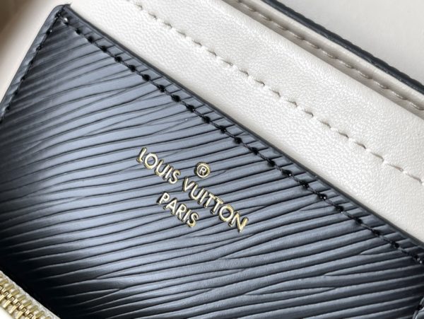 LV Twist MM Bag