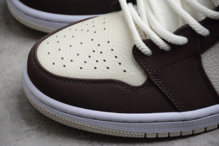 Air Jordan 1 Mid DO6699-200 - Image 11