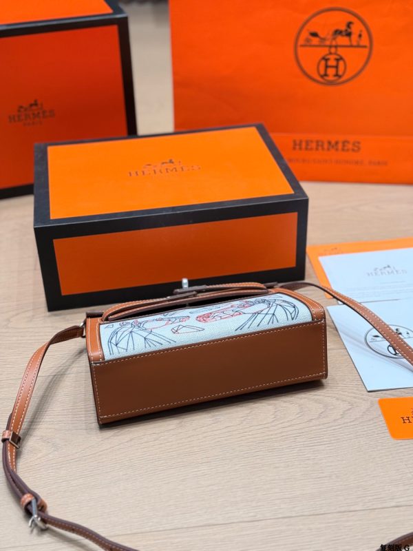 Hermès Amazone Kelly Bag
