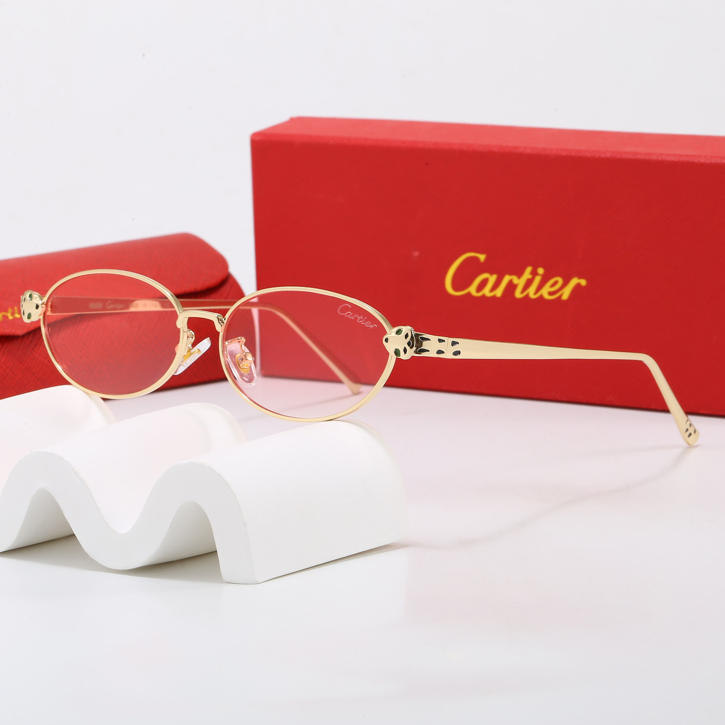Cartier Fashionable Sunglasses - Image 7
