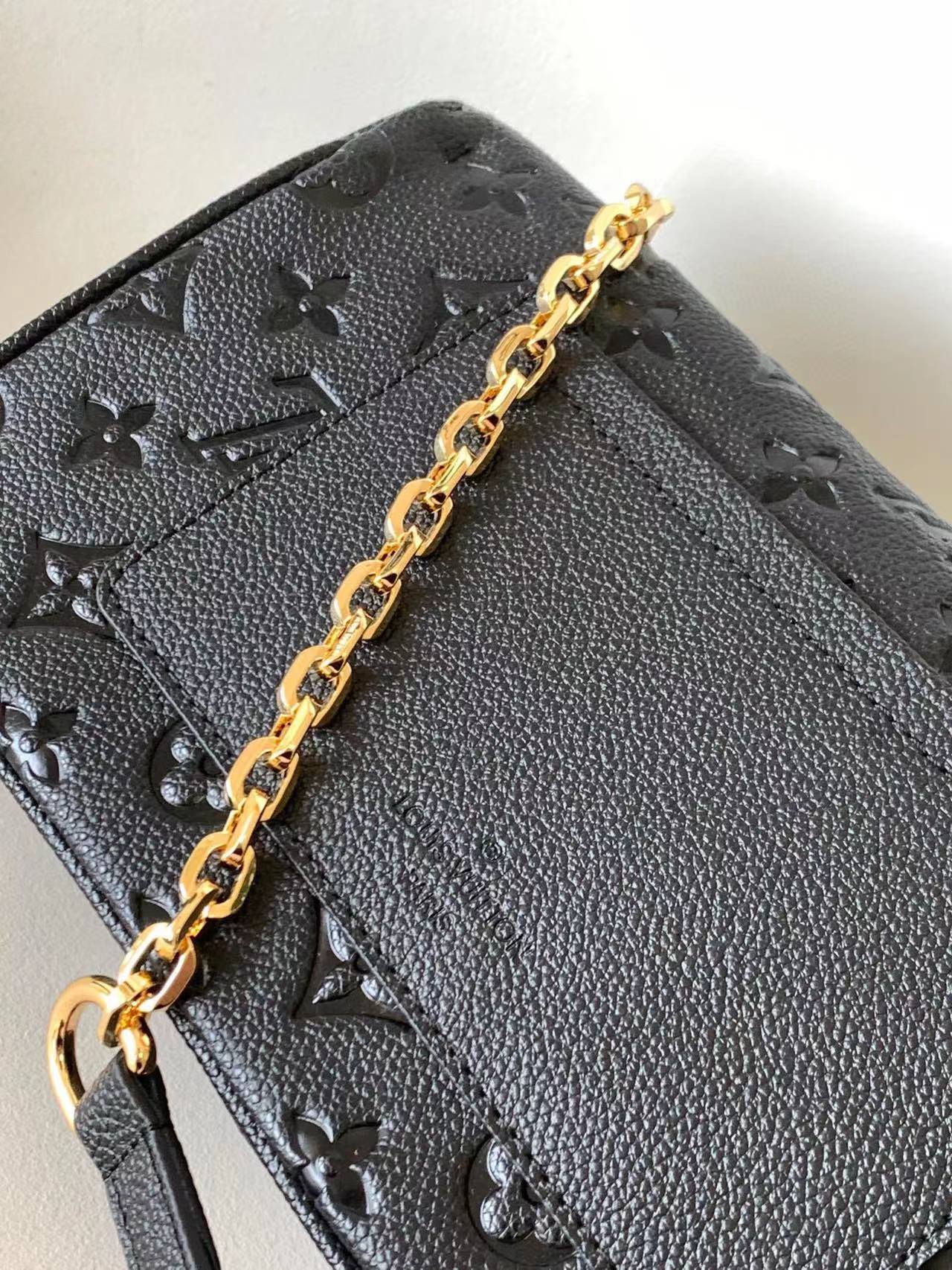 LV Marceau Bag - Image 4