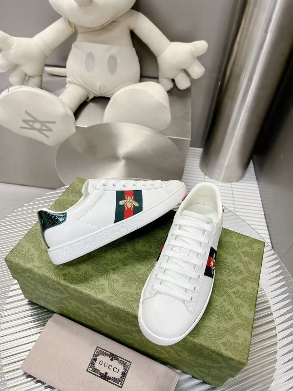 Gucci Ace Sneaker White Leather With Bee