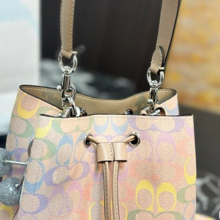 Coach Rowan Bucket Bag - Image 4