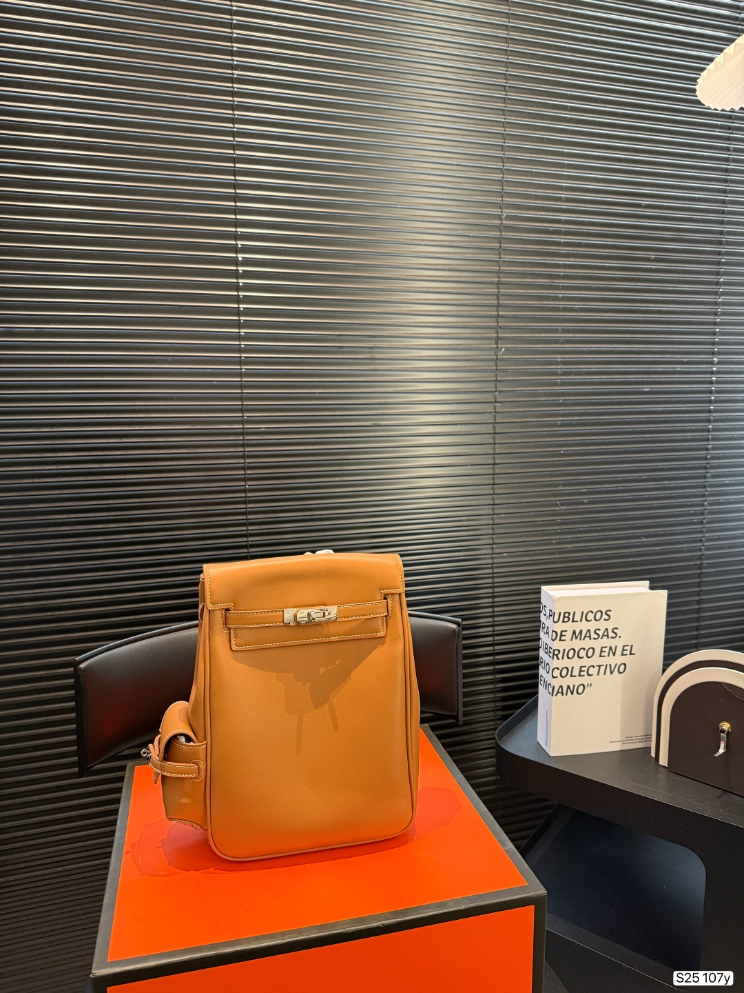 Hermès Kelly Jump Backpack - Image 3