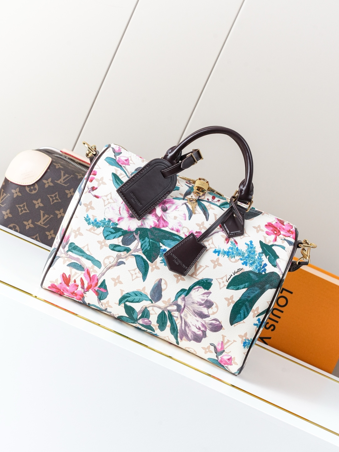 LV Speedy 30 Soft Handbag - Image 1
