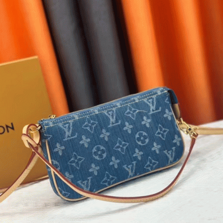 LV  Pochettep Accessories Mila bags - Image 4