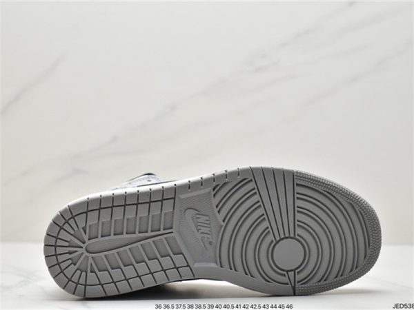 Jordan 1 Mid Light Smoke Grey 554724-092