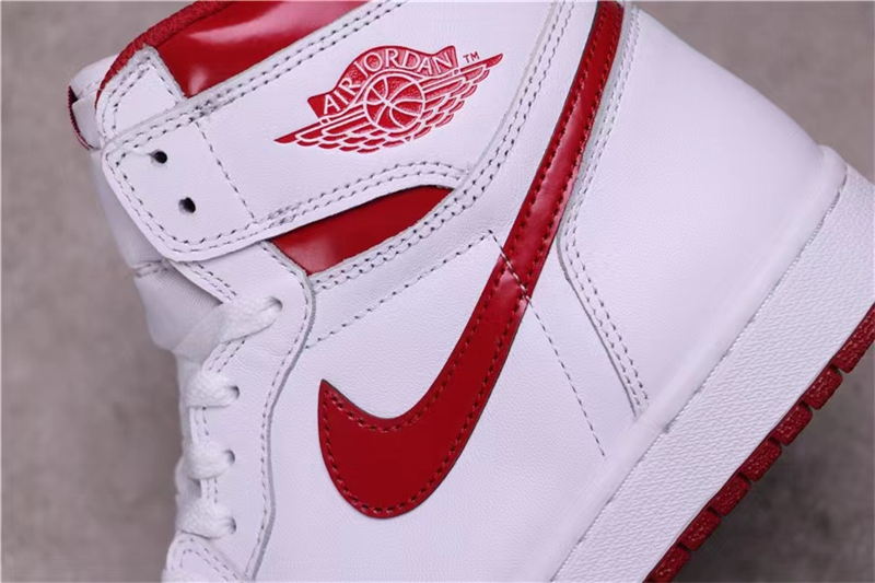 Jordan 1 Retro Metallic Red (2017) 555088-103 - Image 8