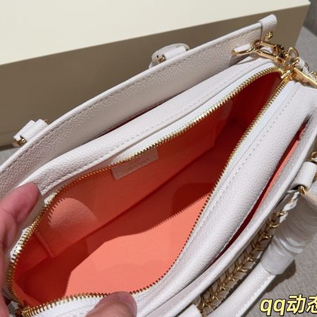 LV OnTheGo East West Monogram Empreinte Bag - Image 9