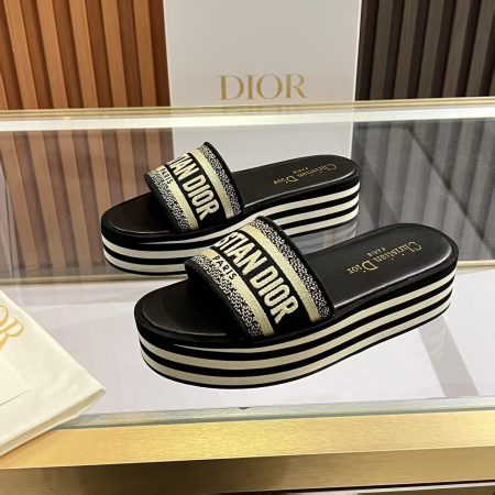Dway Platform Slide Deep Blue Embroidered Cotton | DIOR - Image 1
