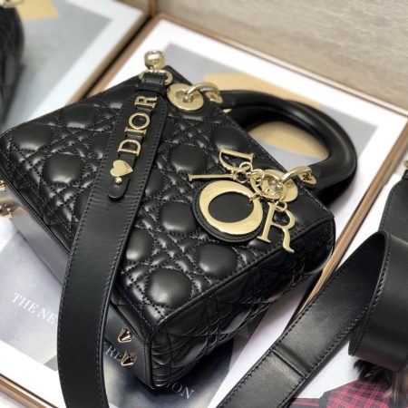 Dior Medium Lady Dior Bag Black Patent Cannage  M0565OWCB_M900 - Image 8