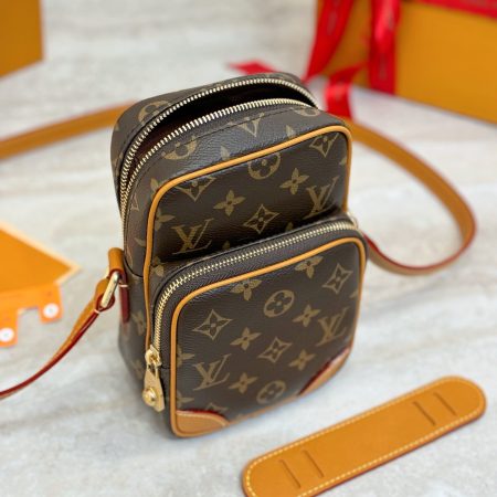LV Amazone G69 Bags - Image 7