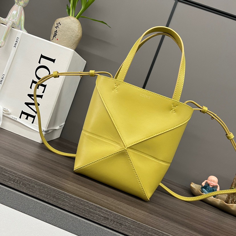 Loewe Mini Puzzle Fold Tote in shiny calfskin Yellow - Image 1