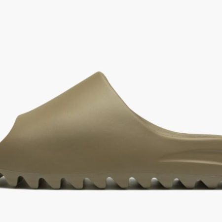 Yeezys Slide “ Core"
