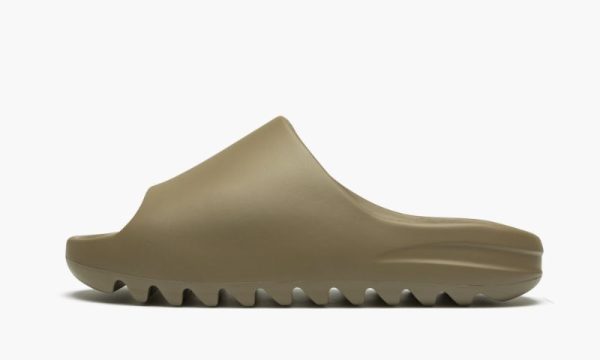 Yeezys Slide “ Core"