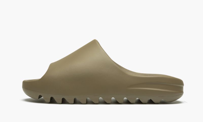 Yeezys Slide “ Core" - Image 1