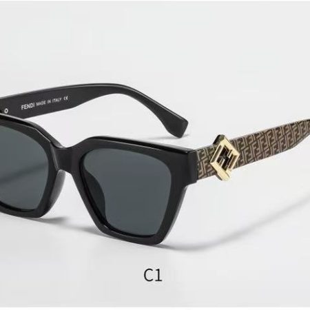 Fendi Fashionable Sunglasses - Image 6