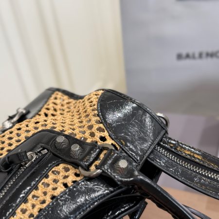 Balenciaga Straw Bag - Image 5