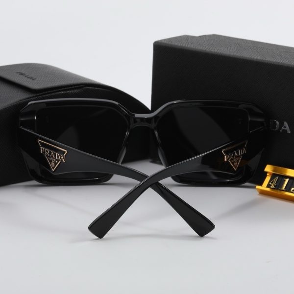 Prada Fashionable Sunglasses