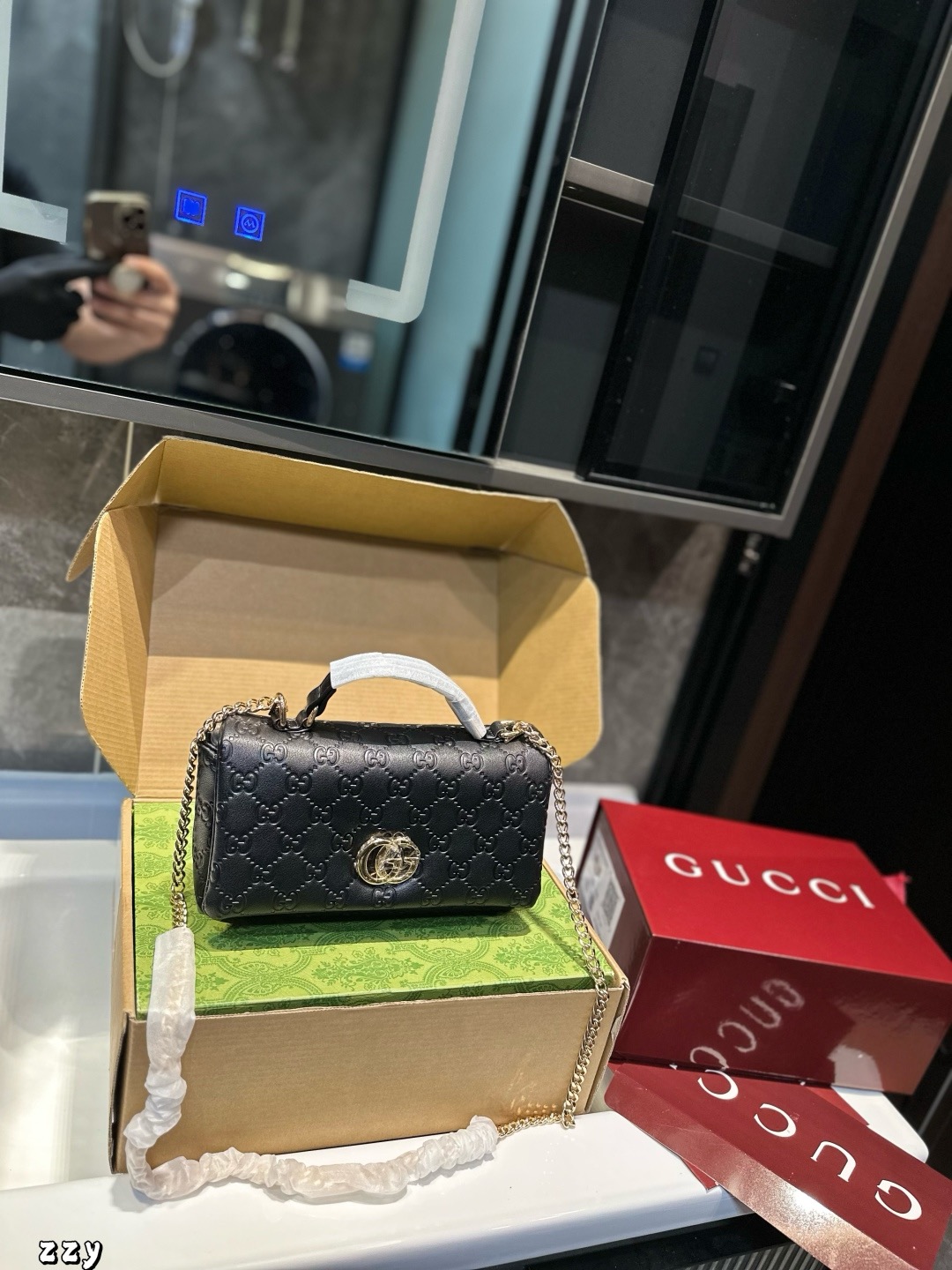 Gucci Coolidge Chain Bag - Image 1