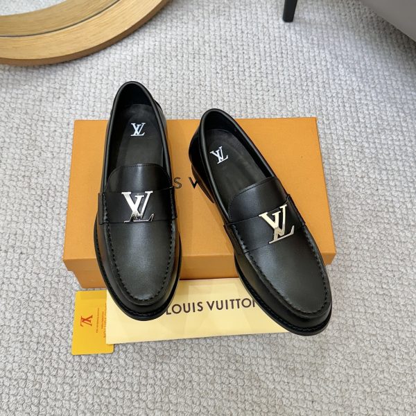 LV Major Loafer Shoes