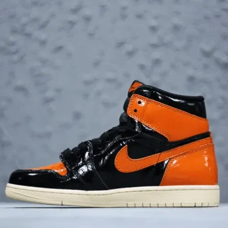 Jordan1 Retro High Og "Shattered 3.0" - Image 5